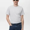 Slim-Fit-T-Shirt aus 100 % Baumwolle Slim-Fit-T-Shirt aus 100 % Baumwolle