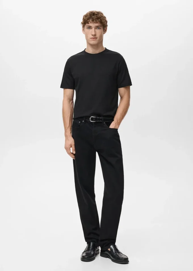 Slim-Fit-T-Shirt aus 100 % Baumwolle Slim-Fit-T-Shirt aus 100 % Baumwolle