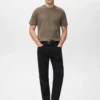 Slim-Fit-T-Shirt aus 100 % Baumwolle Slim-Fit-T-Shirt aus 100 % Baumwolle