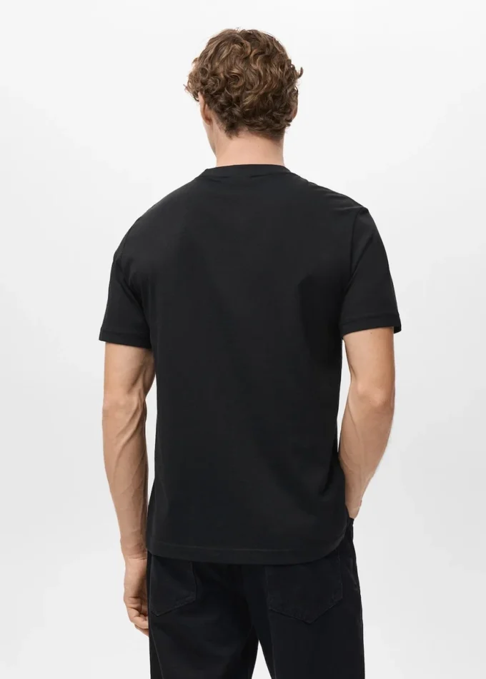 Slim-Fit-T-Shirt aus 100 % Baumwolle Slim-Fit-T-Shirt aus 100 % Baumwolle