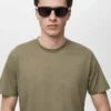Slim-Fit-T-Shirt aus 100 % Baumwolle Slim-Fit-T-Shirt aus 100 % Baumwolle