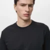 Slim-Fit-T-Shirt aus 100 % Baumwolle Slim-Fit-T-Shirt aus 100 % Baumwolle