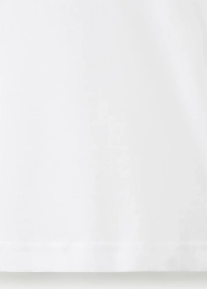 Slim Fit T-Shirt aus 100 % Baumwolle mit V-Ausschnitt Slim Fit T-Shirt aus 100 % Baumwolle mit V-Ausschnitt