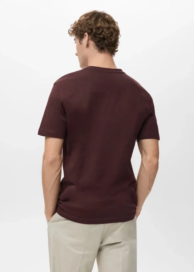 Slim Fit T-Shirt aus 100 % Baumwolle mit V-Ausschnitt Slim Fit T-Shirt aus 100 % Baumwolle mit V-Ausschnitt