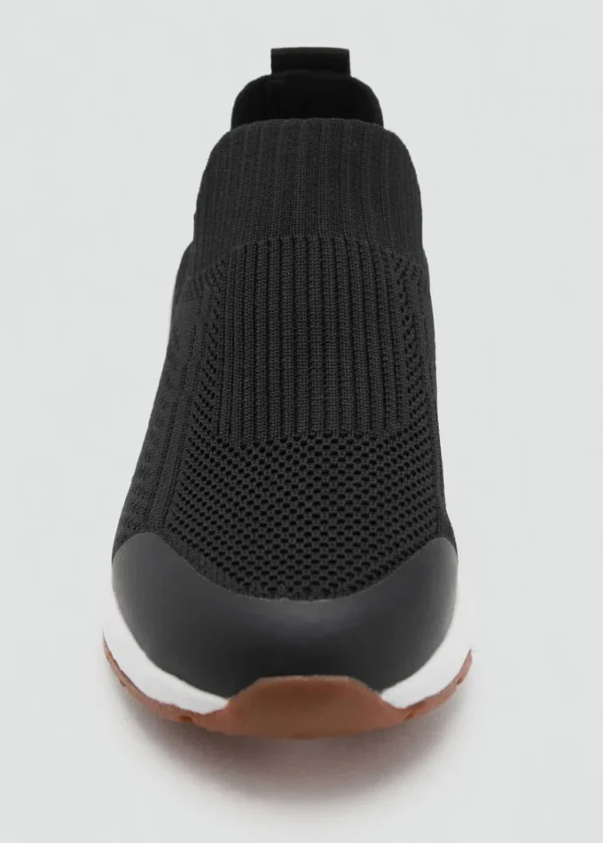 Sneakers mit elastischem Einsatz Sneakers mit elastischem Einsatz