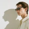 Sonnenbrille mit rechteckigem Rahmen Sonnenbrille mit rechteckigem Rahmen