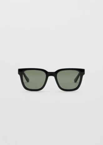 Sonnenbrille mit rechteckigem Rahmen