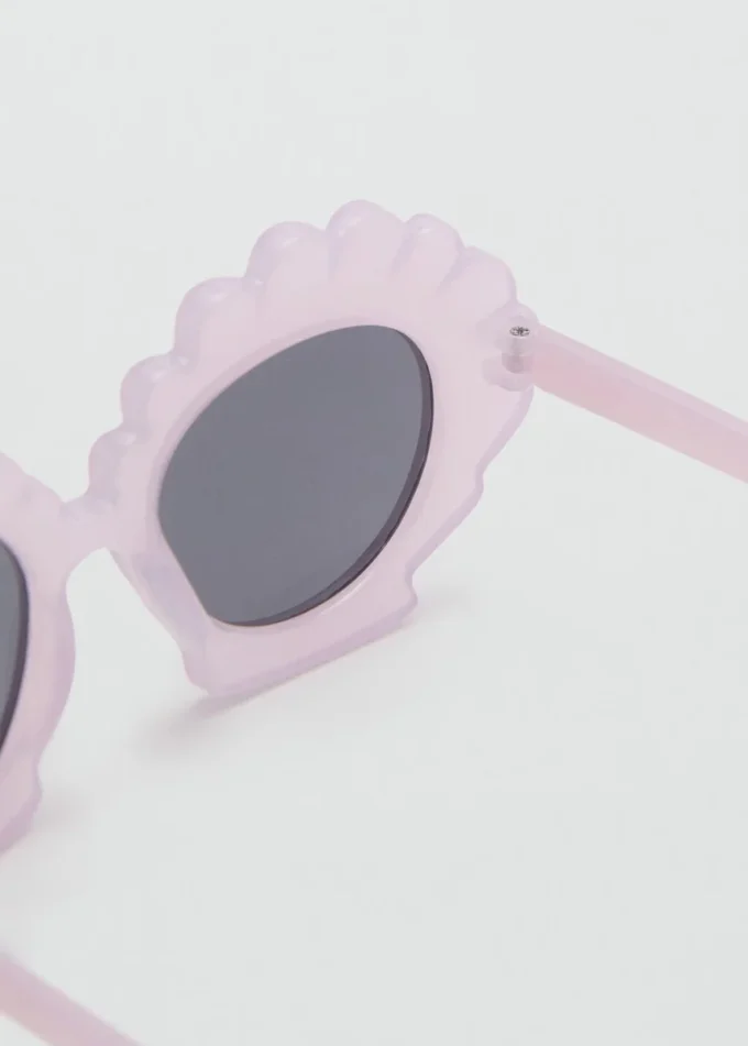 Sonnenbrille mit Schildpatt-Rahmen Sonnenbrille mit Schildpatt-Rahmen