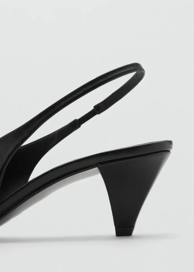 Spitze Leder-Absatzschuhe