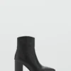 Spitze Stiefeletten aus Leder Spitze Stiefeletten aus Leder