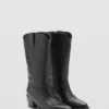 Spitze Stiefeletten aus Leder Spitze Stiefeletten aus Leder