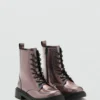 Stiefel mit Metallreißverschluss