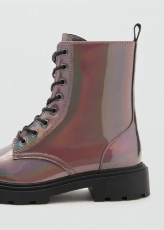 Stiefel mit Metallreißverschluss