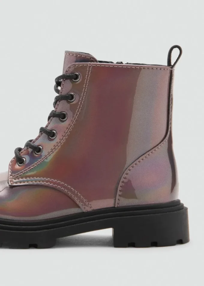 Stiefel mit Metallreißverschluss Stiefel mit Metallreißverschluss