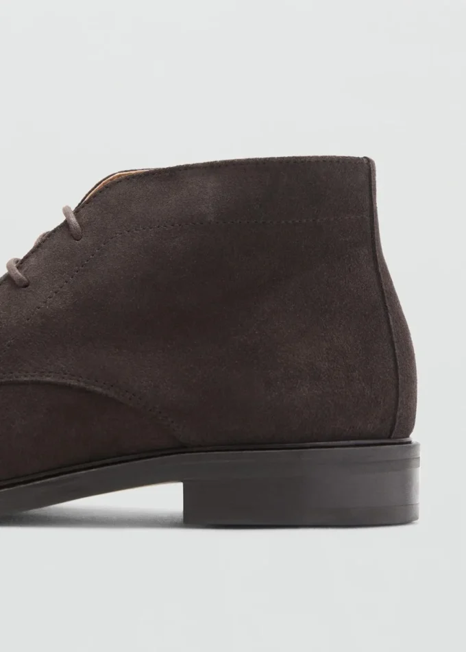 Stiefeletten aus Wildleder Stiefeletten aus Wildleder