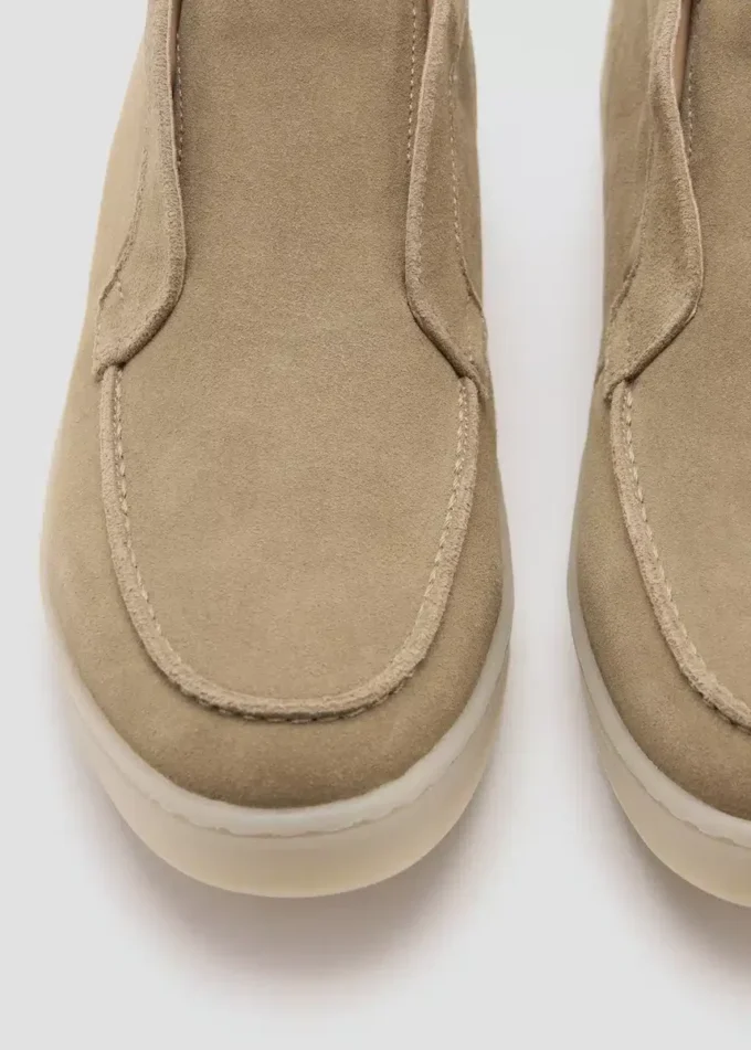 Stiefeletten aus Wildleder Stiefeletten aus Wildleder