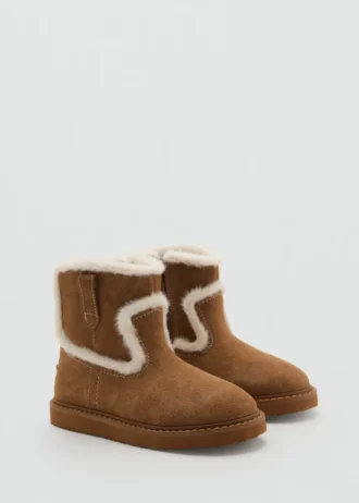 Stiefeletten aus Wildlederimitat mit Felloptik Stiefeletten aus Wildlederimitat mit Felloptik