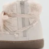 Stiefeletten mit Lederakzenten Stiefeletten mit Lederakzenten