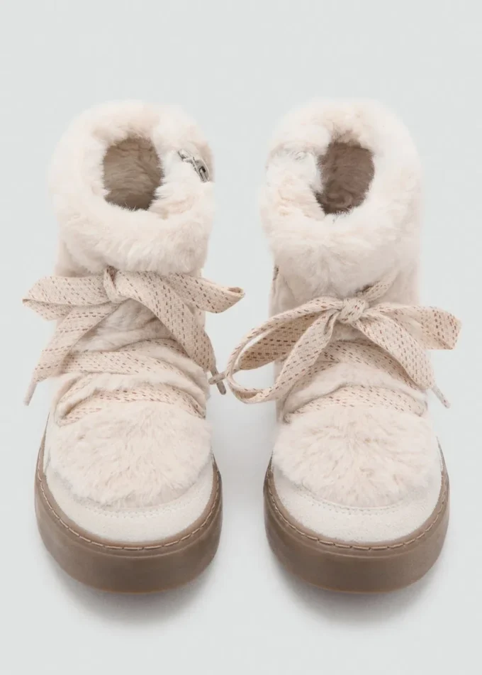 Stiefeletten mit Lederakzenten Stiefeletten mit Lederakzenten