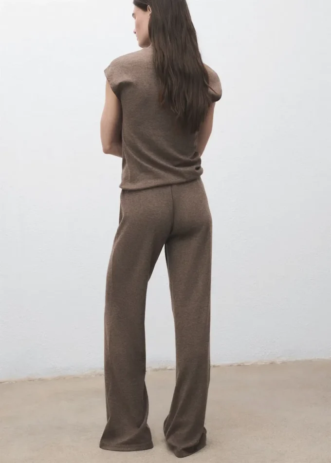 Strickhose mit elastischem Bund