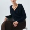 Strickjacke aus 100 % Merinowolle Strickjacke aus 100 % Merinowolle