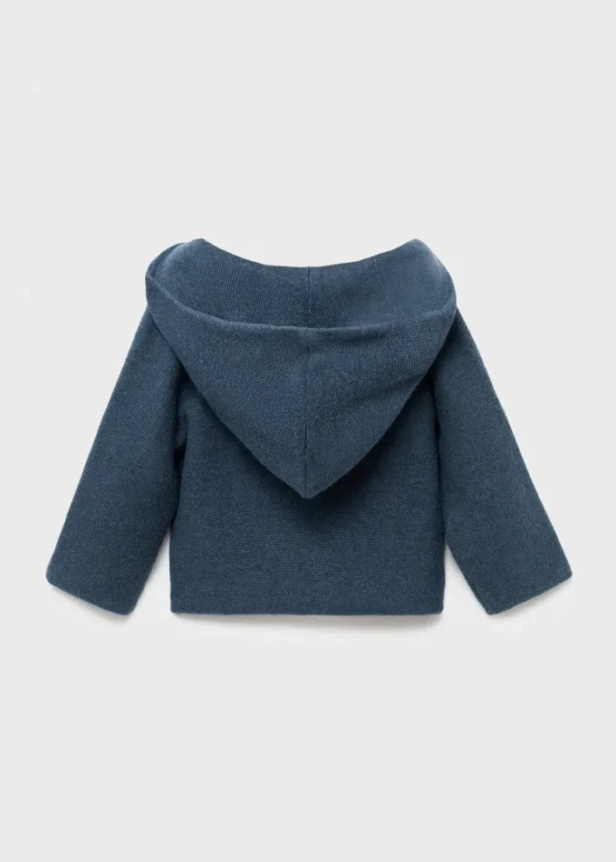 Strickjacke mit Kapuze Strickjacke mit Kapuze