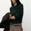 Strickjacke mit Knöpfen