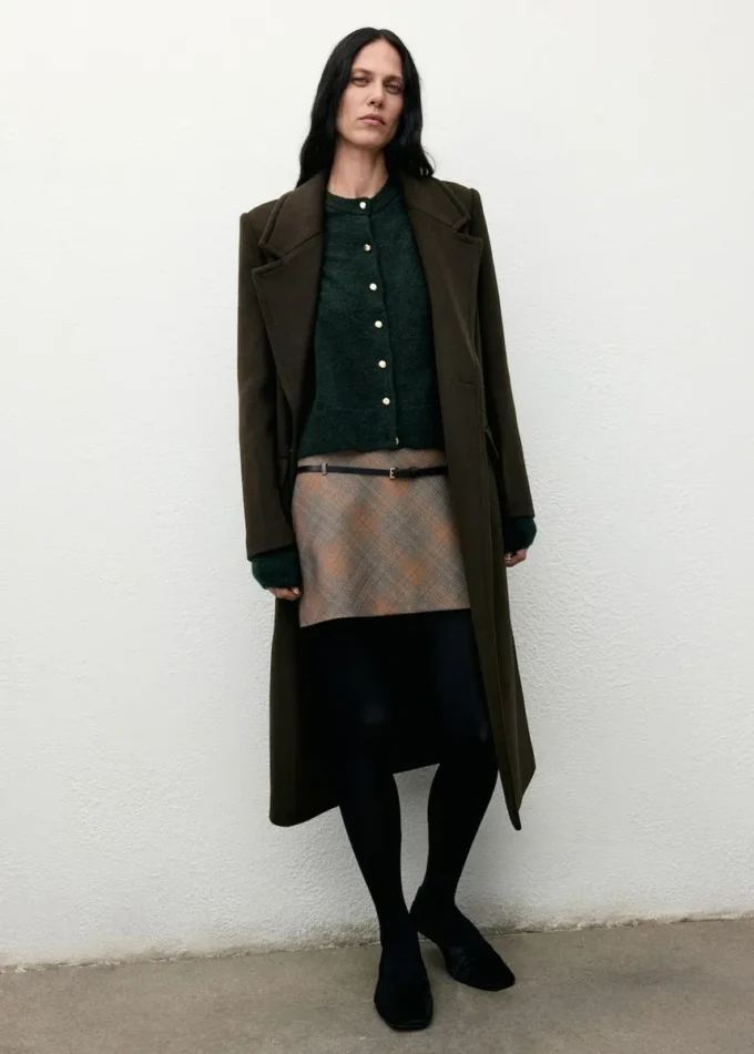 Strickjacke mit Knöpfen