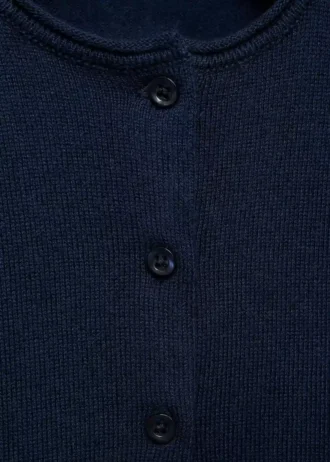 Strickjacke mit Knöpfen