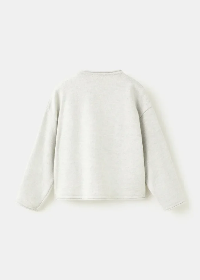 Strickjacke mit Knöpfen
