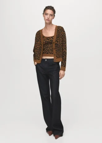 Strickjacke mit Leopardenmuster Strickjacke mit Leopardenmuster