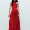 Strickkleid mit Neckholder-Ausschnitt