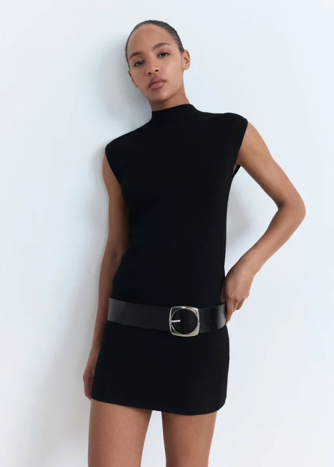 Strickkleid mit Rollkragen Strickkleid mit Rollkragen