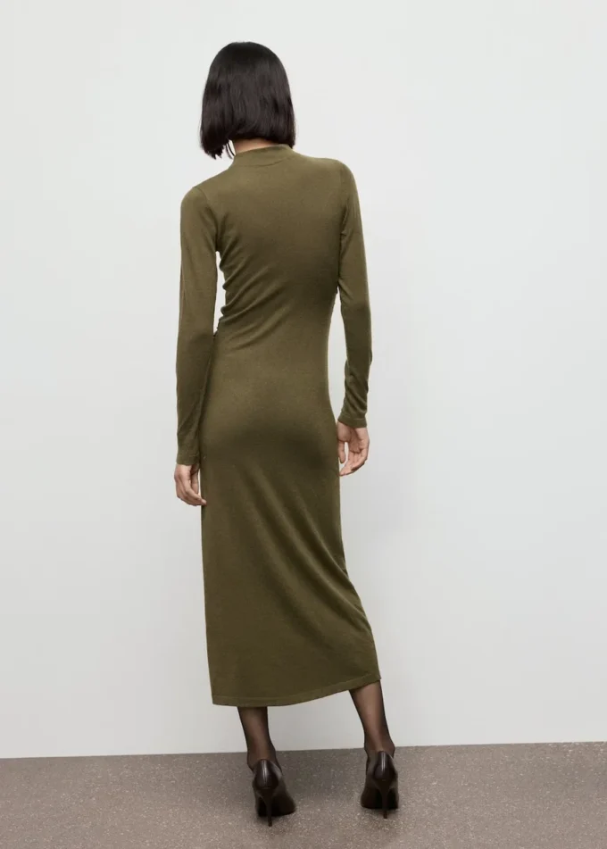 Strickkleid mit Rollkragen Strickkleid mit Rollkragen