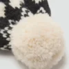 Strickmütze mit Bommel Strickmütze mit Bommel