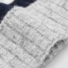 Strickmütze mit Bommel Strickmütze mit Bommel