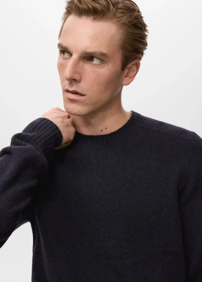 Strickpullover aus Wollmischung