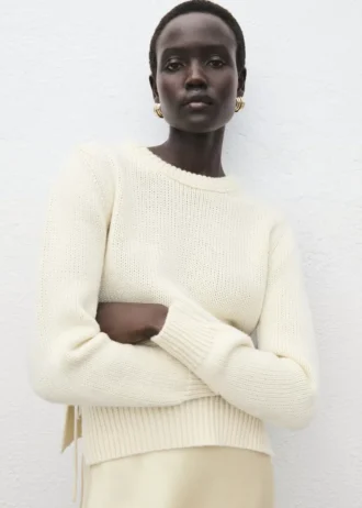 Strickpullover mit Bändchen-Schlitzen