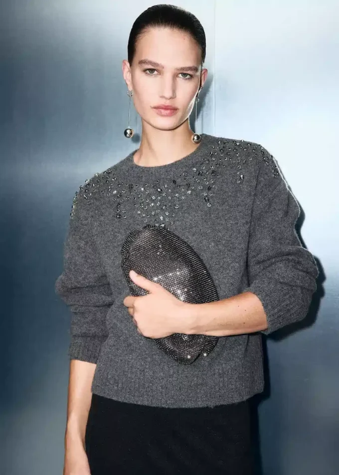 Strickpullover mit Pailletten