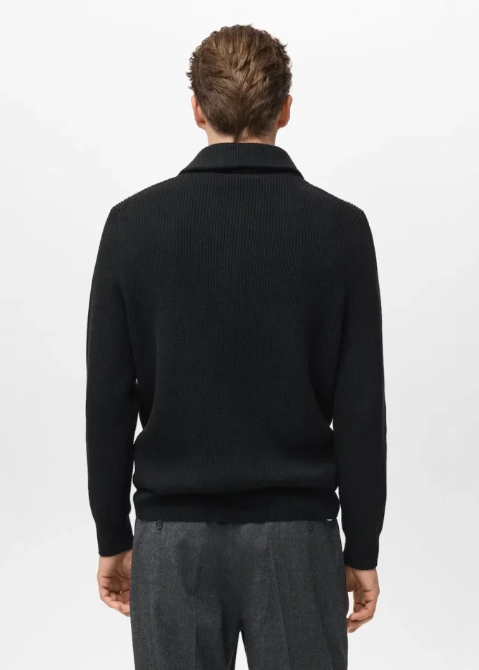 Strickpullover mit Reißverschlusskragen