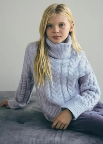 Strickpullover mit Rollkragen