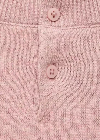 Strickpullover mit Rüschen