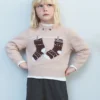 Strickpullover mit Stickerei