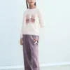 Strickpullover mit Stickerei