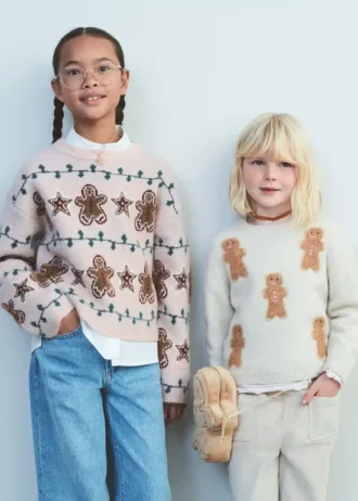 Strickpullover mit Weihnachtsmotiv Strickpullover mit Weihnachtsmotiv