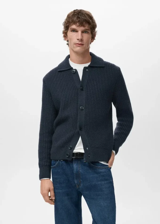 Strukturierte Strickjacke aus Wollmischung Strukturierte Strickjacke aus Wollmischung