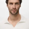 Strukturierter Polo-Pullover aus Strick