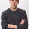 Strukturierter Pullover mit Fischgrätenmuster