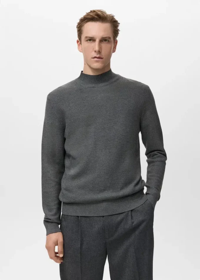 Strukturierter Pullover mit Perkins-Ausschnitt