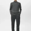 Strukturierter Pullover mit Perkins-Ausschnitt